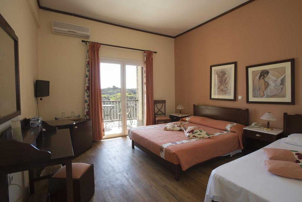 Methoni Beach Hotel Номер фото