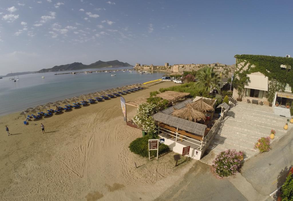 Methoni Beach Hotel Екстер'єр фото